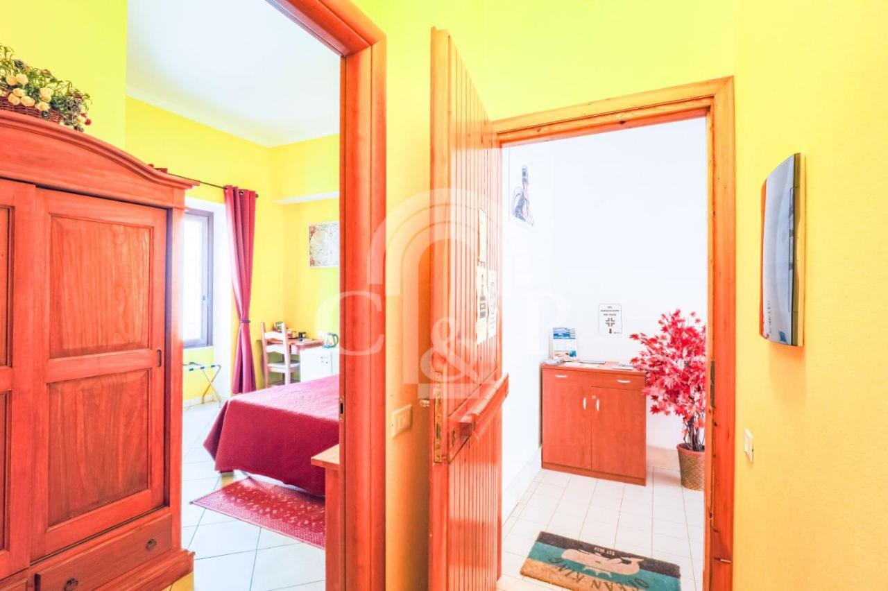 Aldebaran Centro Storico Villa Cagliari Bagian luar foto